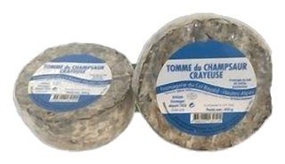 Tomme entière de vache de race Abondance